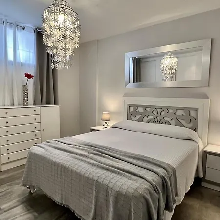 公寓 Relaxing Cristianos 洛斯克里斯蒂亚诺斯